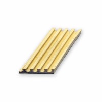 Держатель 4 сплайс-протекторов, самоклеющийся. Держатель 4 сплайс-протекторов, самоклеющийся.