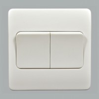 Выключатель 2-клавишный,86x86мм, проходной, MK Выключатель 2-клавишный,86x86мм, проходной, MK