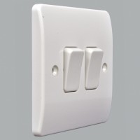 Выключатель 2-клавишный, 86x86 мм, проходной, MK Выключатель 2-клавишный, 86x86 мм, проходной, MK